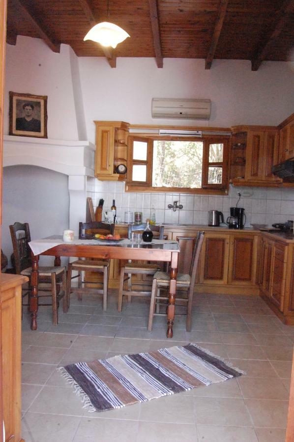 Villa Old Winery House Kolymbari Esterno foto